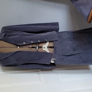 Suede like fabric pencil skirt suit